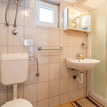 Apartmani Sersic Baska  Exterior photo